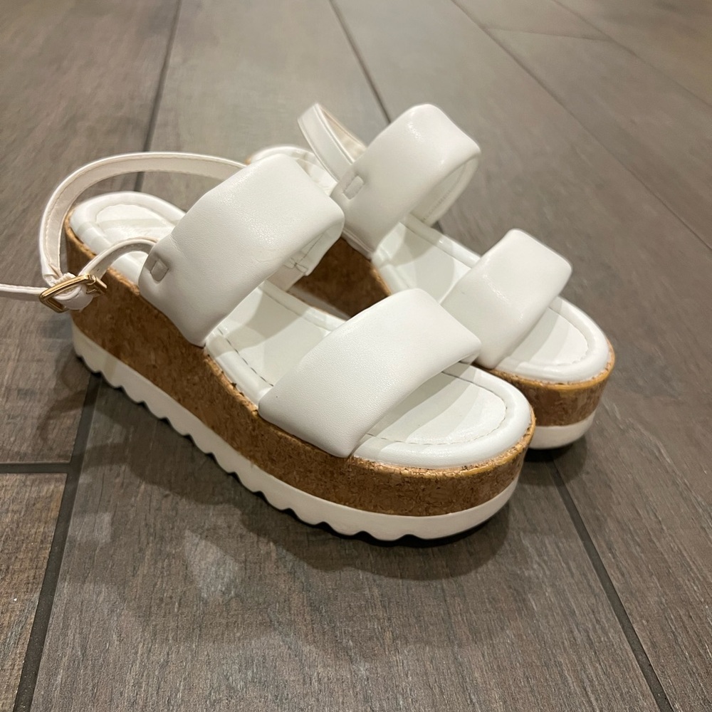Limelight White Platform Sandals Girls Size 1